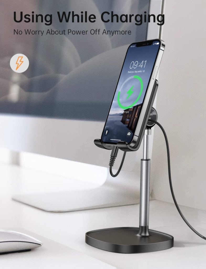Desktop Phone Stand while Charging