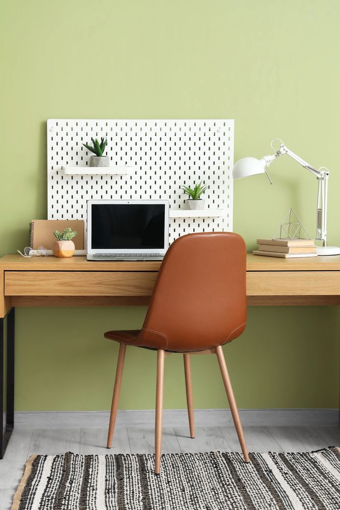 Pegboard Customizable Wall