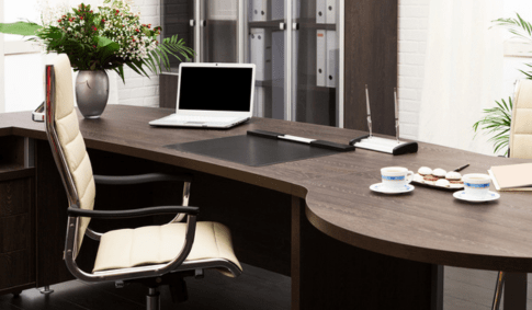 Feature Image Office Desk Decor