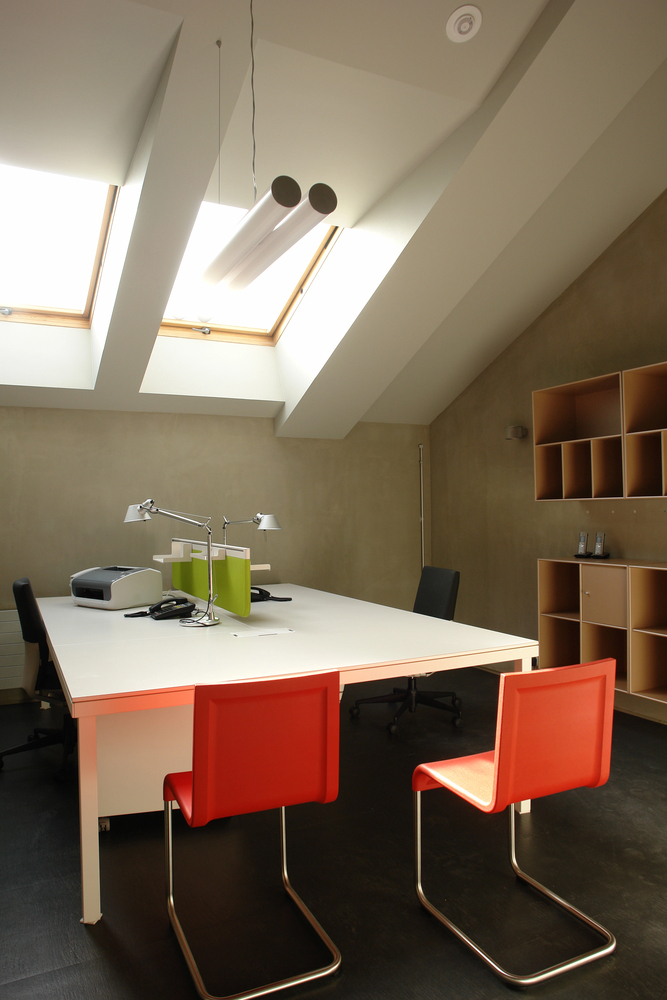 Contemporary Attic Meeting Space