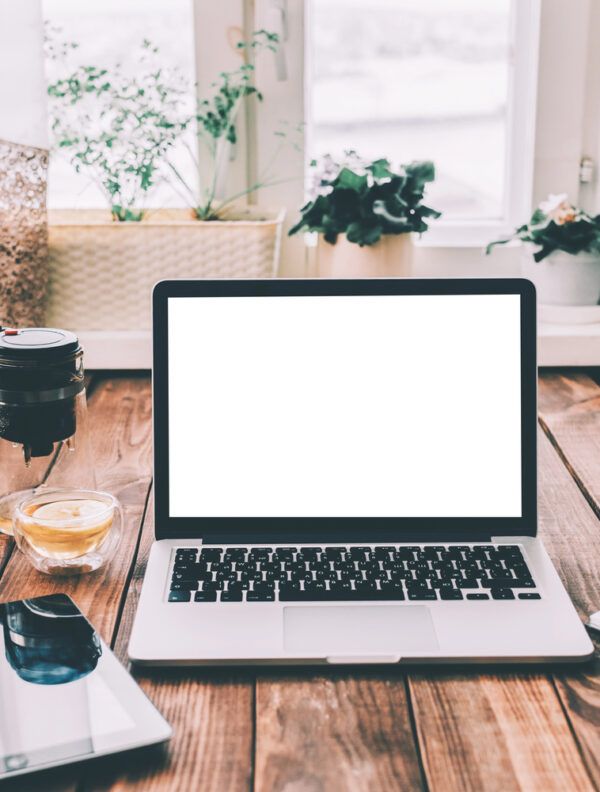 15 Modern Farmhouse Office Decor Ideas to Refresh Your Workspace