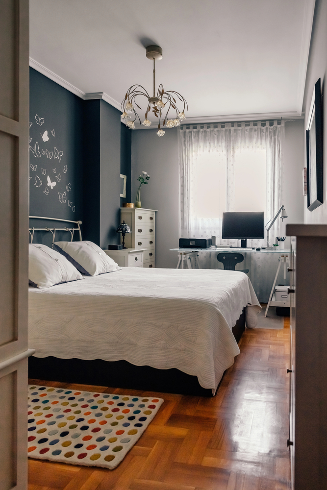 classic guest room office