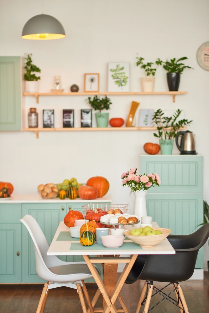 Harvest-Inspired Kitchen Display