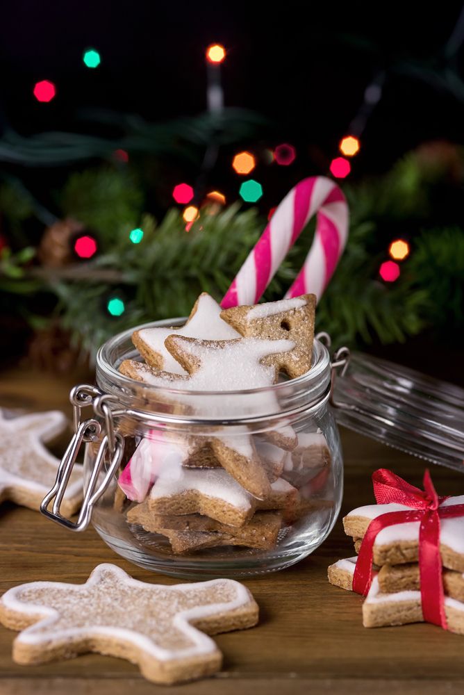Christmas Cookie Jar Display