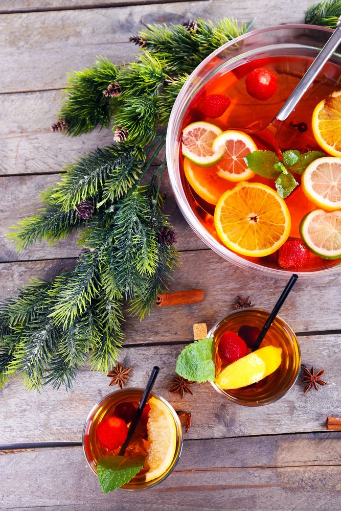 Retro Holiday Punch Bowl Set