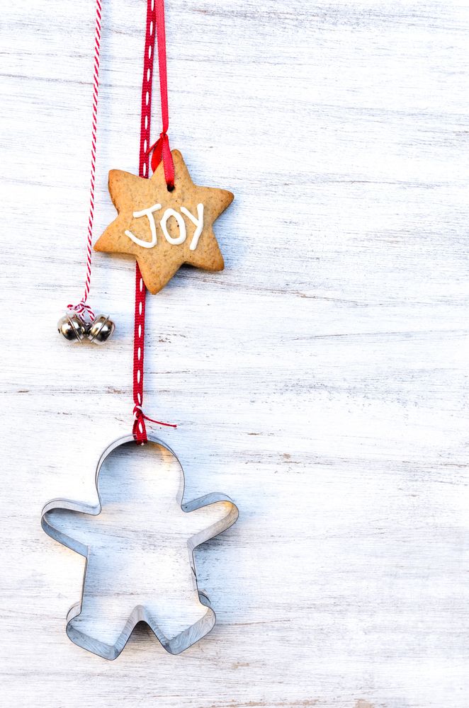 Vintage-Inspired Holiday Cookie Cutters as Ornaments