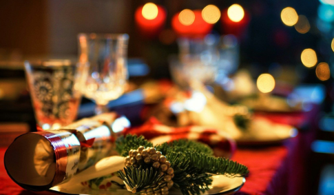 Feature Image Christmas Kitchen Decor