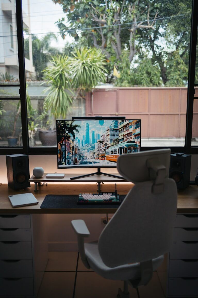 Contemporary Home Office Ideas for a Sleek and Productive Workspace