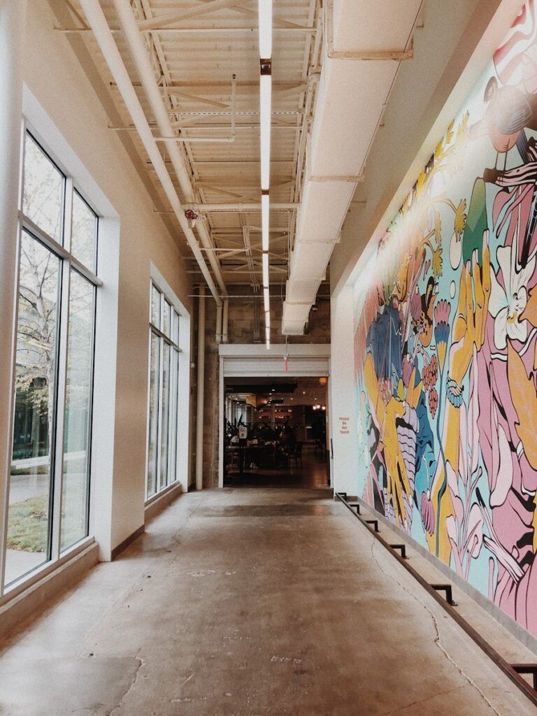 graffiti on wall during daytime