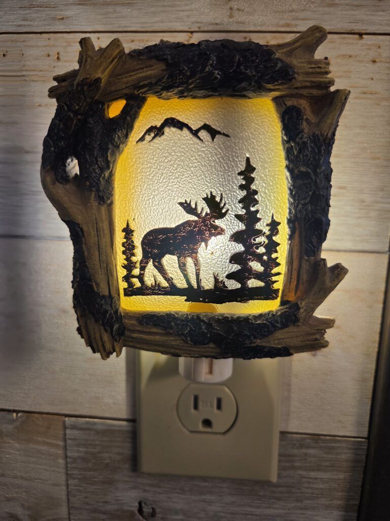 wildlife-themed night lighting