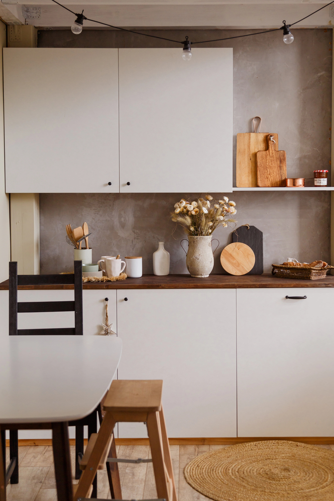 Simple Rustic Farmhouse Kitchen With Neutral Finishes