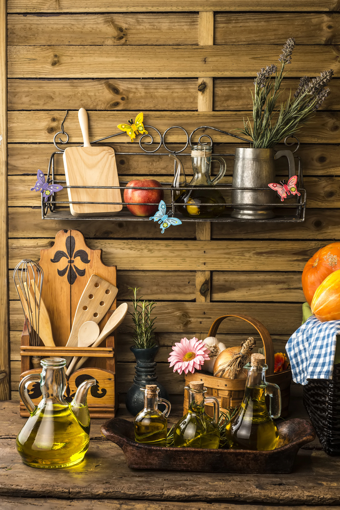 Country Rustic Kitchen Filled With Vintage Charm