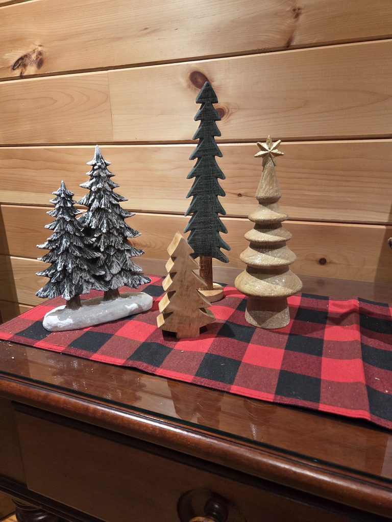 Buffalo Plaid Wooden Christmas Tree Collection